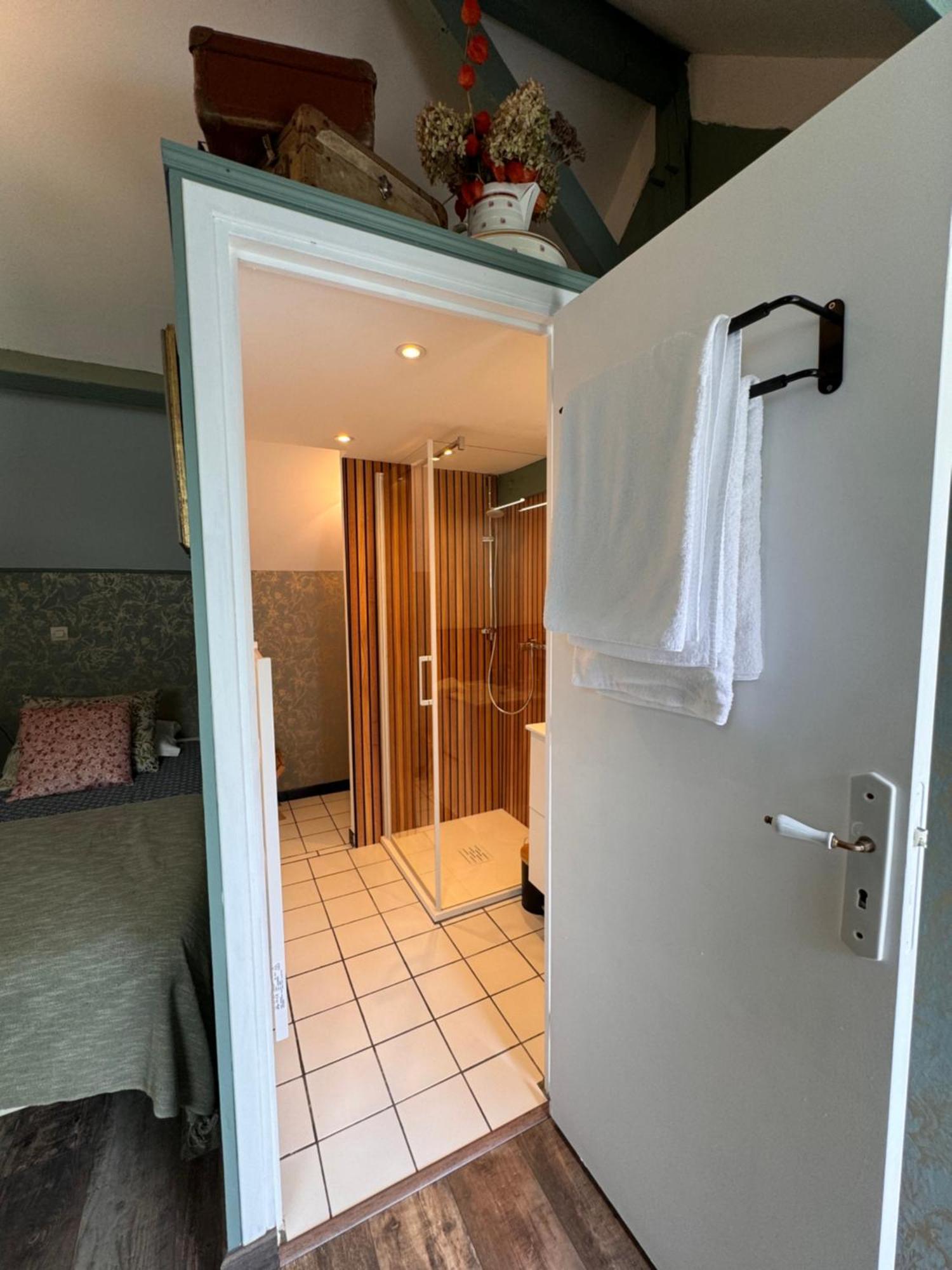 La Niche Hotel Richebourg  Exterior photo